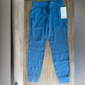 Lululemon Ready to Rulu Jogger